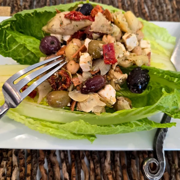 The Vreamery - Vegan Mindful Mediterranean Salad - Image 2