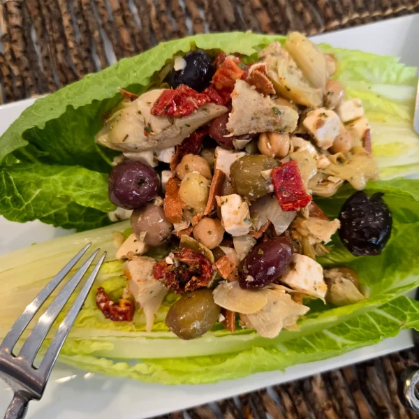 The Vreamery - Vegan Mindful Mediterranean Salad - Image 3